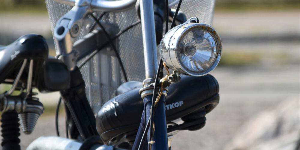 Koplamp fiets - Foto Waldemar - Unsplash